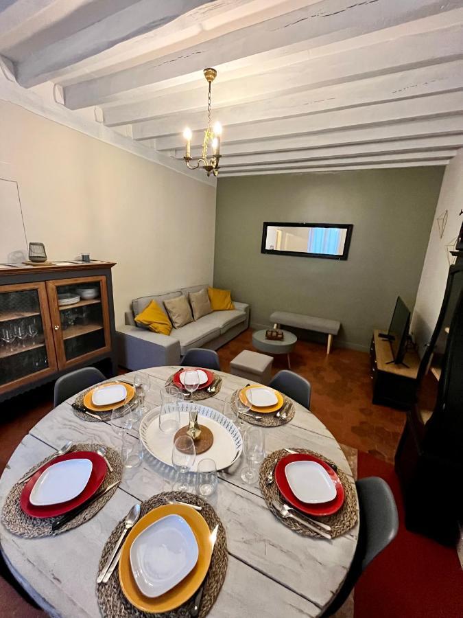 Les Deux L Du Vignoble Apartment Chablis Bagian luar foto