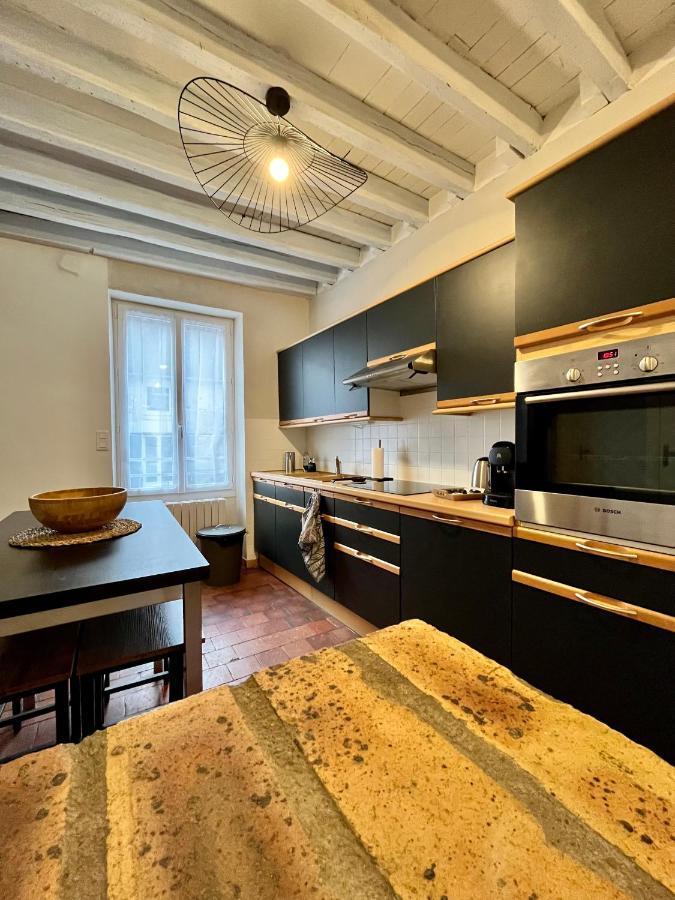 Les Deux L Du Vignoble Apartment Chablis Bagian luar foto