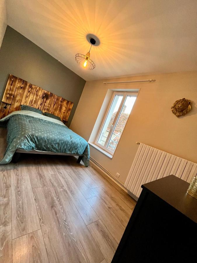 Les Deux L Du Vignoble Apartment Chablis Bagian luar foto